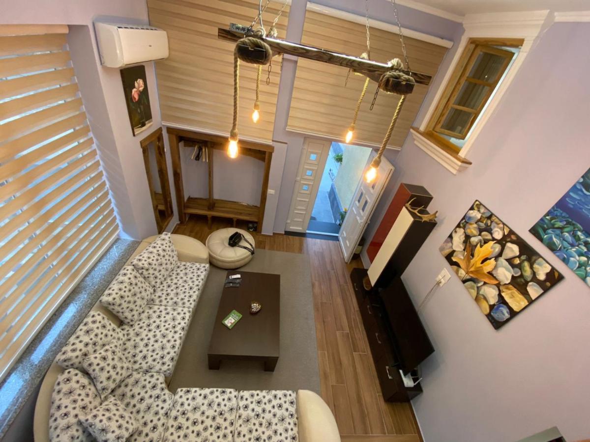 B & B Pogradec Exterior photo